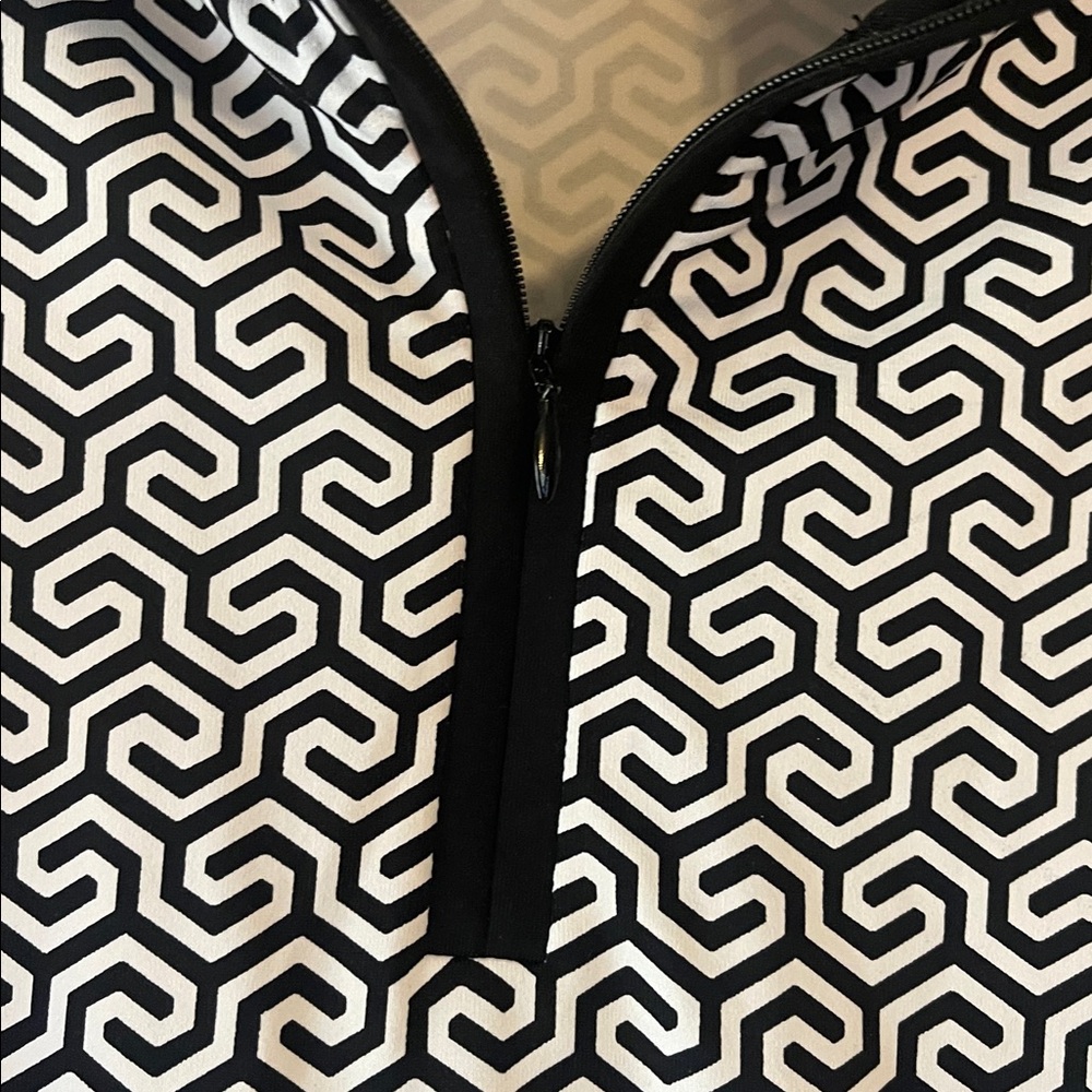 J.Mclaughlin Patterned Quarter Zip Longsleeve Str… - image 2